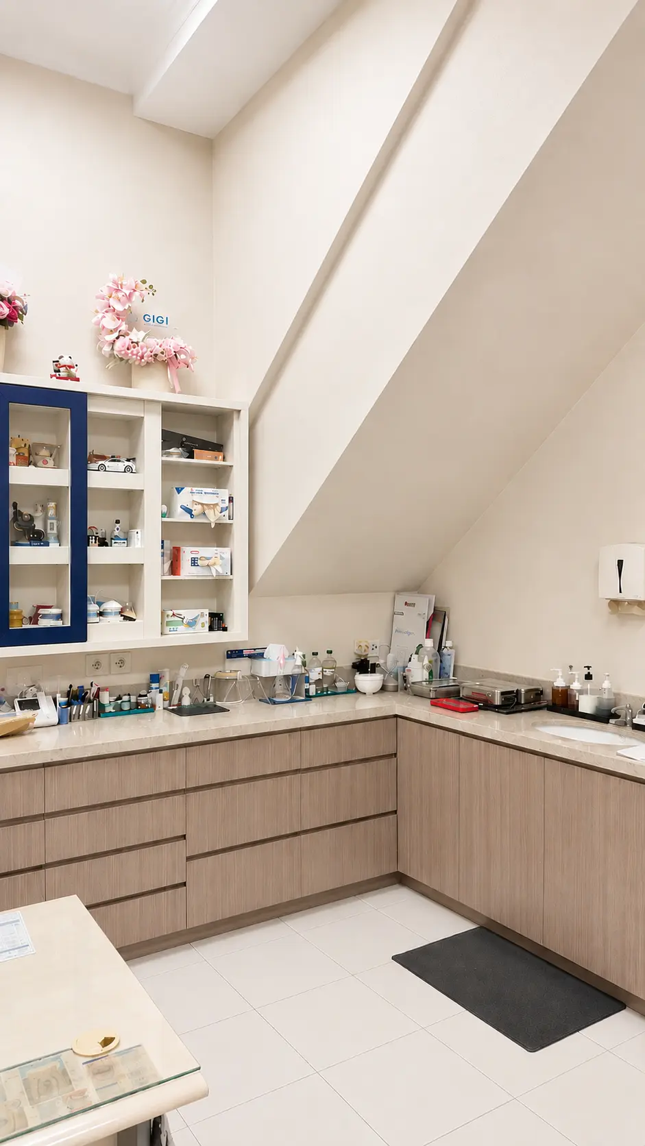 Klinik GIGI by WH Dental Care- Ruang Tindakan 3
